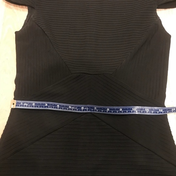 Guess dress - Picture 6 of 8